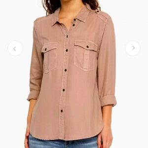 American Eagle Boyfriend fit button-down long-sleeved shirt LG